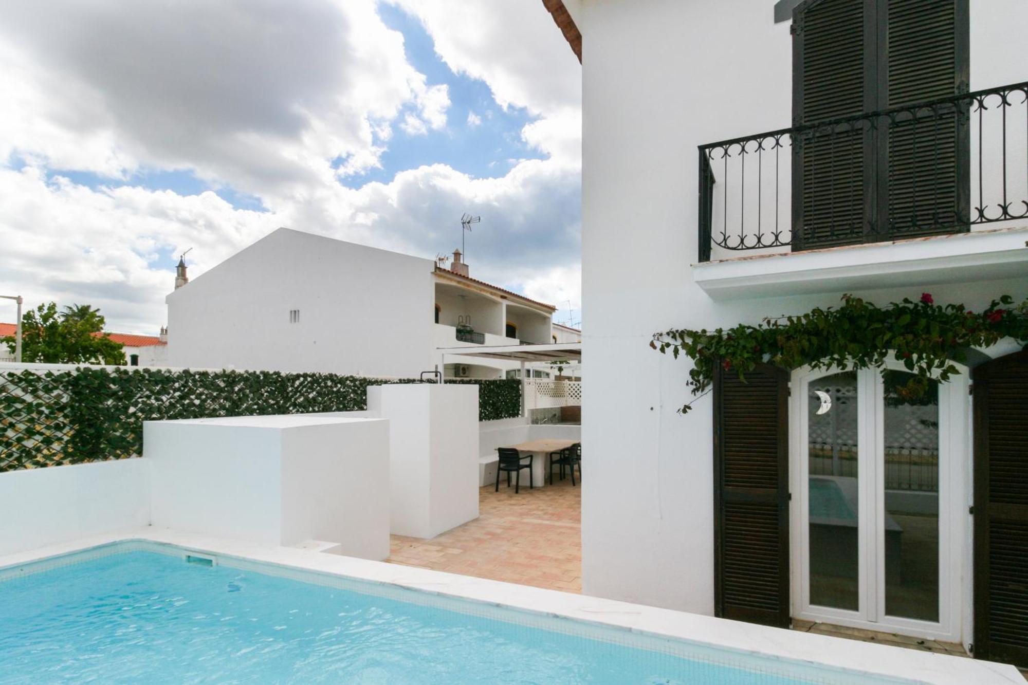 Flh Altura Family House With Pool Villa Exteriör bild